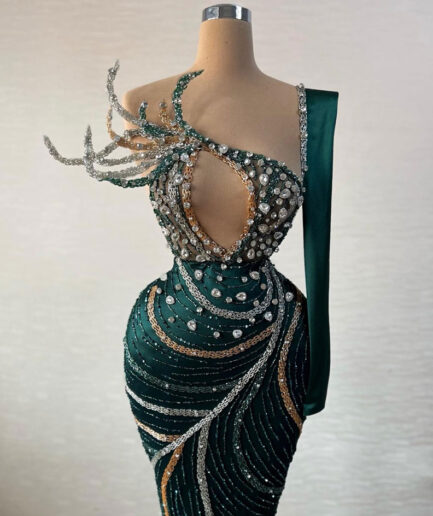 Long Green Dress With Intricated and Open-Cut Bodice