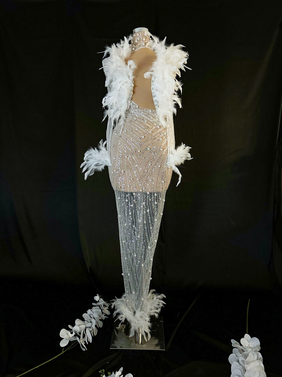 Ivory Feathered Lace Dream