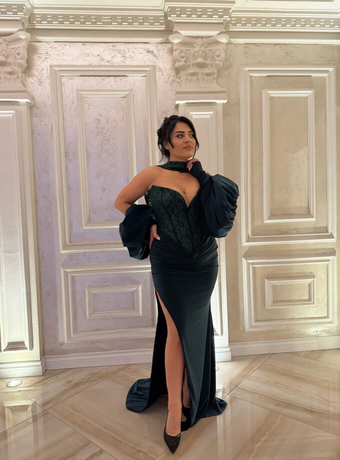 Emerald Green Velvet Corset Gown - High Slit Puff Sleeve Formal Dress